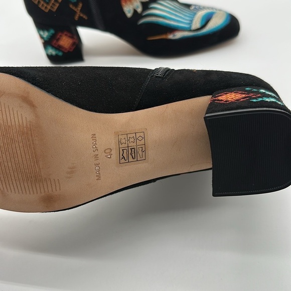 NEW JOHNNY WAS EMBROIDERED Boho Chic Devine Bootie Ankle Boots 40 M $348 - Picture 10 of 13